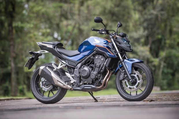 Honda lança linha CB500 2018 com novos grafismos e mais barata!