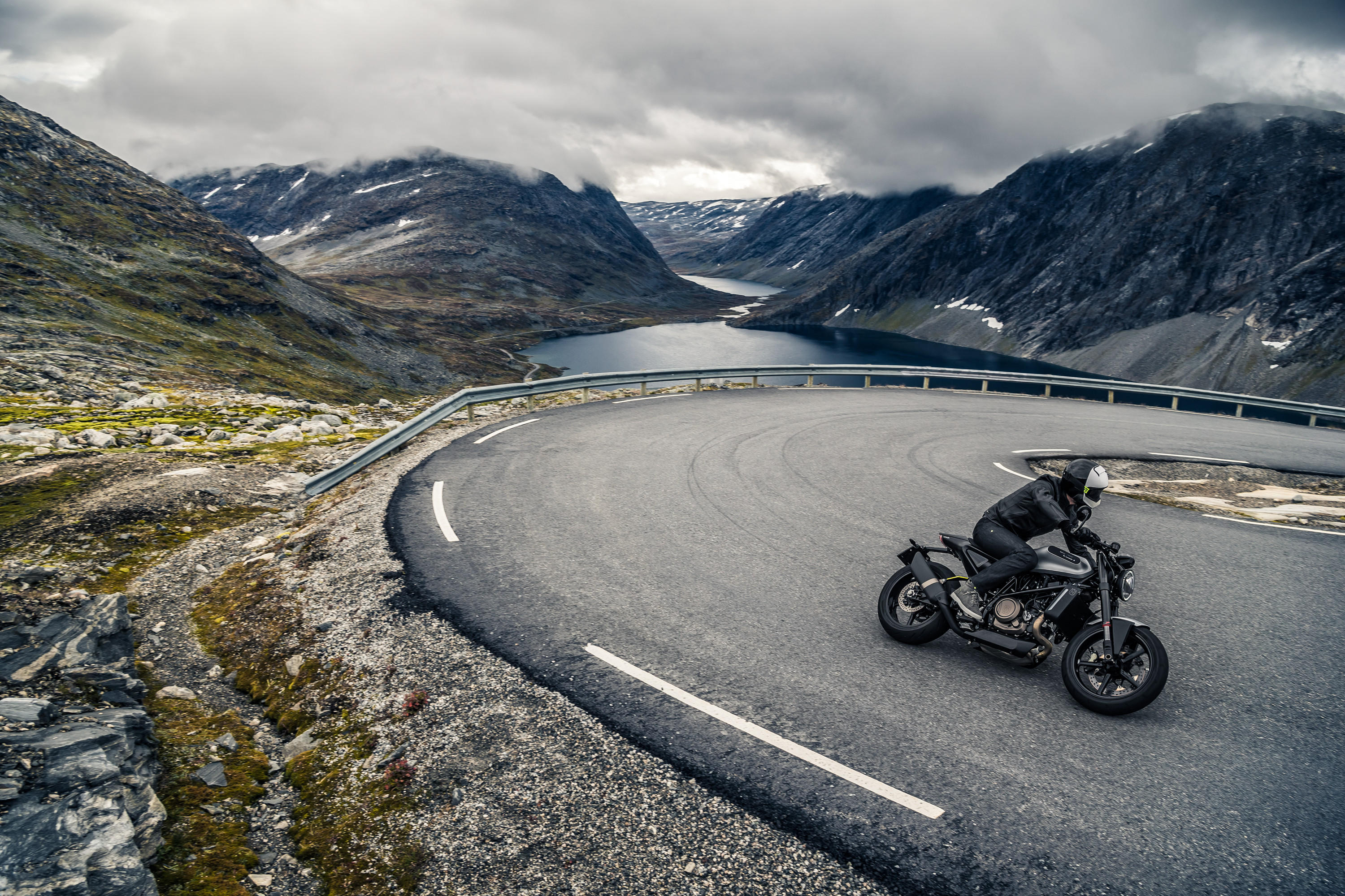 vitpilen 701 aftermarket exhaust